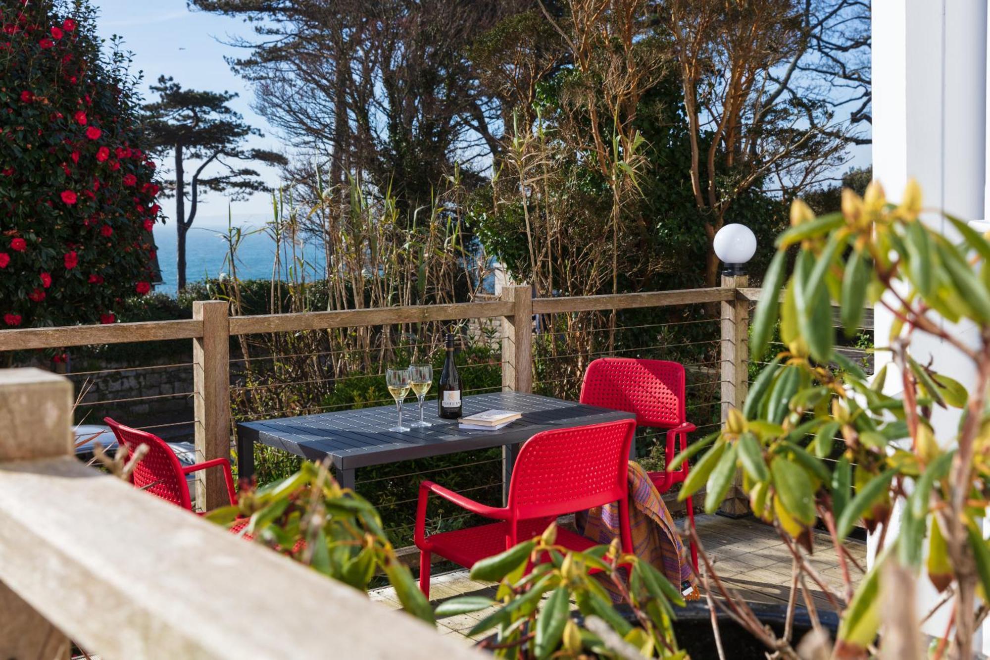 Chelsea House Holiday Apartments Falmouth Szoba fotó